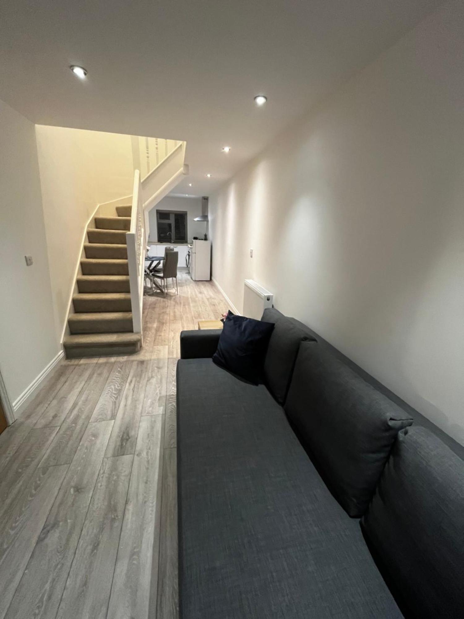 Newly Built One Bedroom Flat In Kidlington, Oxfordshire Exterior foto